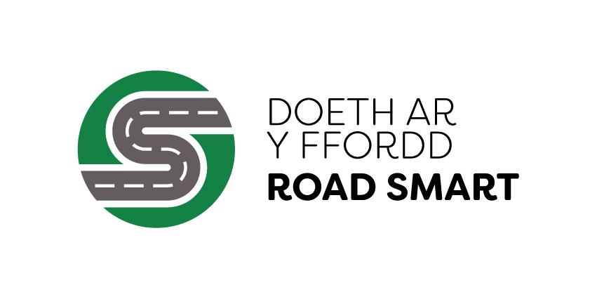 C21-0166_Road Smart_Campaign Logo-colour.png