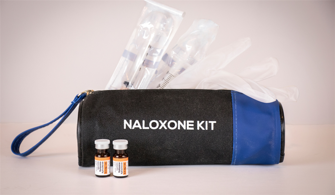 Stock image of a Naloxone kit 