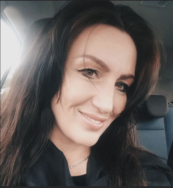 Tracey Davies 